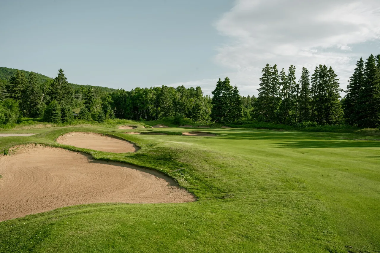 Hole 6 gallery